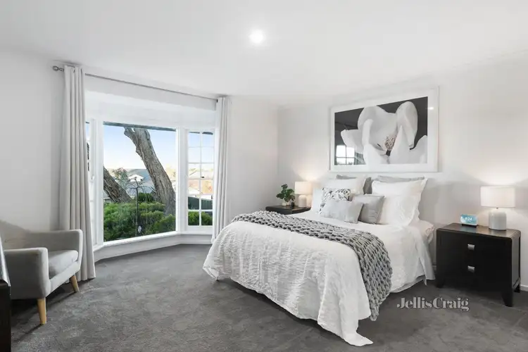 Sixth view of Homely house listing, 10 Crea Court, St Helena VIC 3088