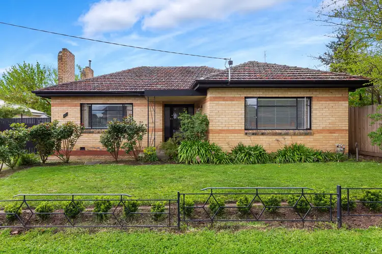 27 Sturt Street
