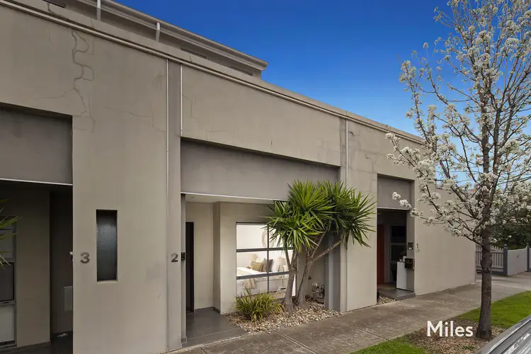 2/853 High Street, Reservoir VIC 3073