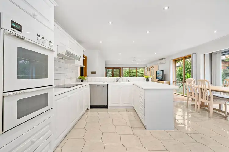 Third view of Homely house listing, 5 Maude Street, Murrumbeena VIC 3163