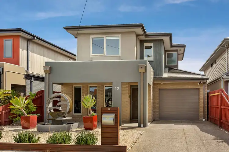 12 Monmouth Street, Newport VIC 3015