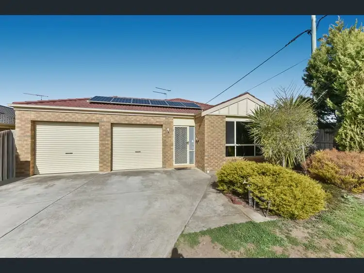 2 Hailar Lane, Lara VIC 3212