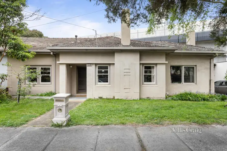 25A Oakdene Crescent, Carnegie VIC 3163