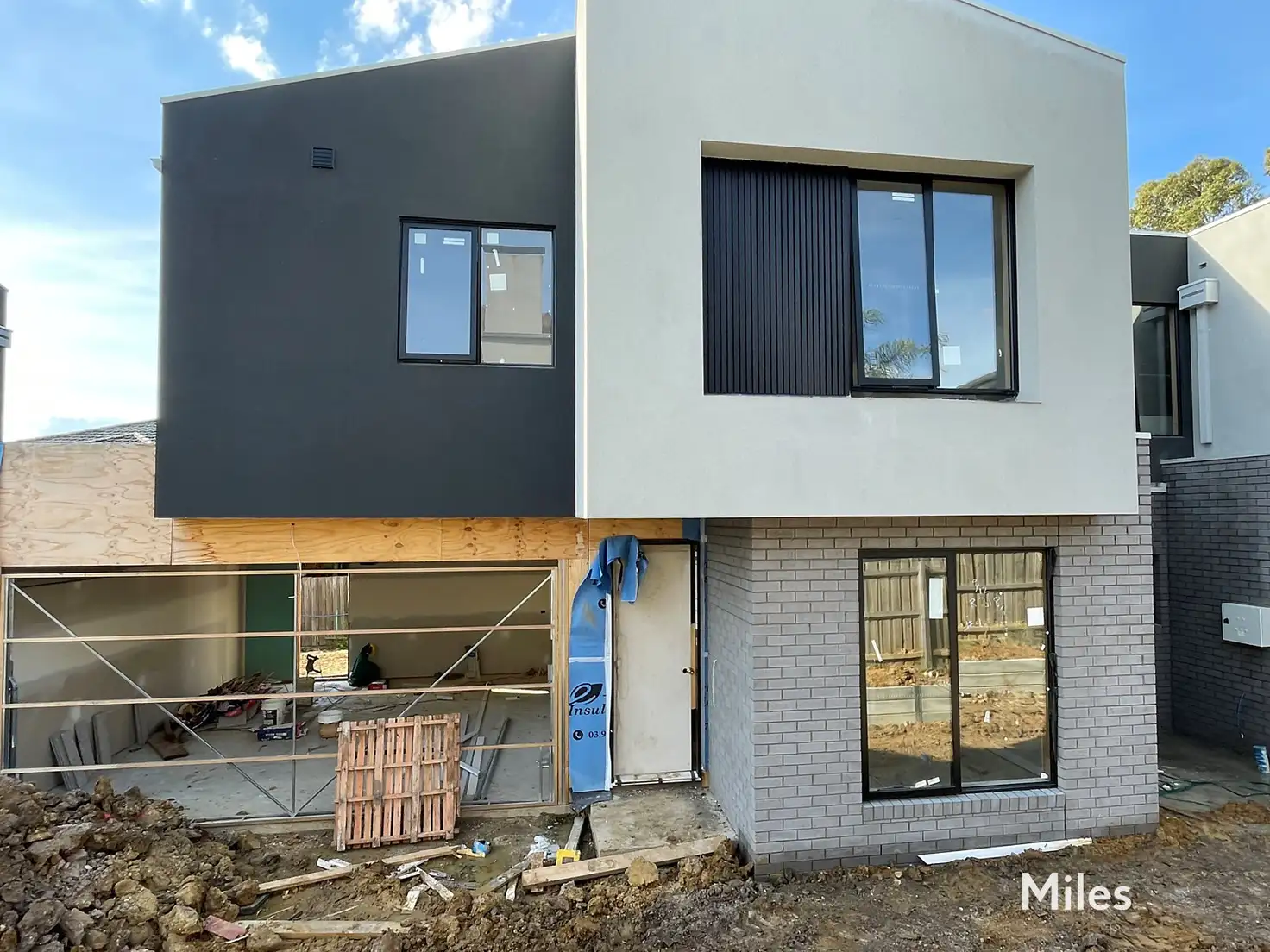 Main view of Homely townhouse listing, 2/84 St Elmo Road, Ivanhoe VIC 3079