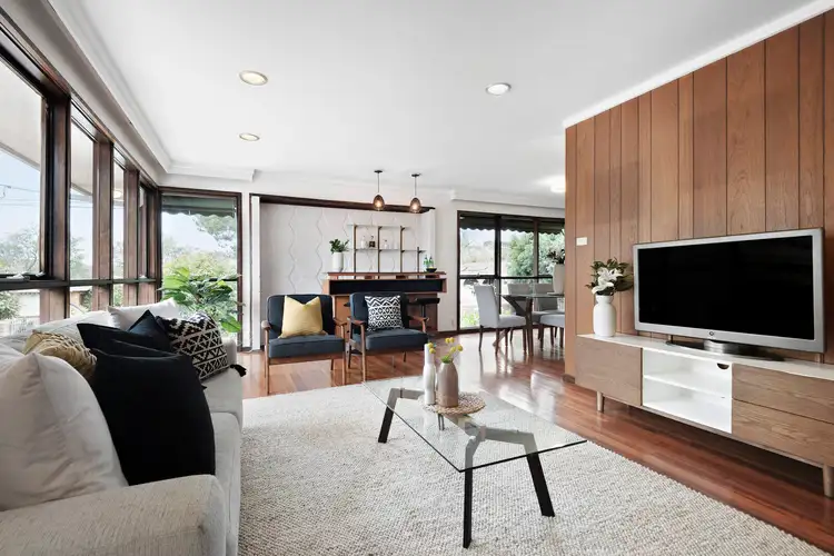 6 Menarra Street, Doncaster VIC 3108