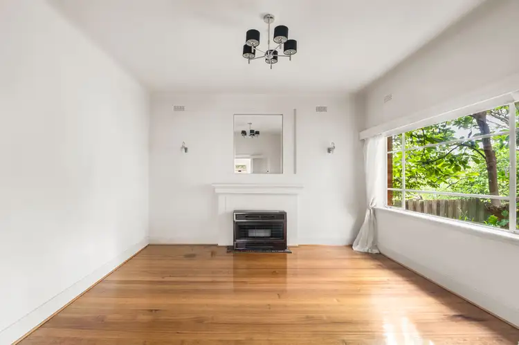 Fifth view of Homely apartment listing, 2/12 Chastleton Avenue, Toorak VIC 3142