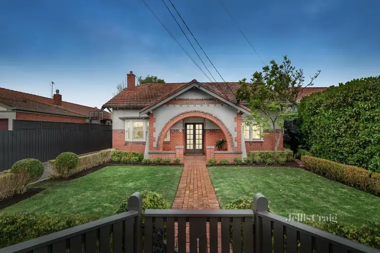 10 Rose Street, Bentleigh VIC 3204
