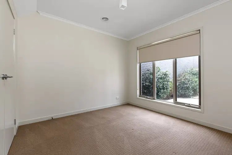 Fourth view of Homely house listing, 5 Willoby Drive, Alfredton VIC 3350