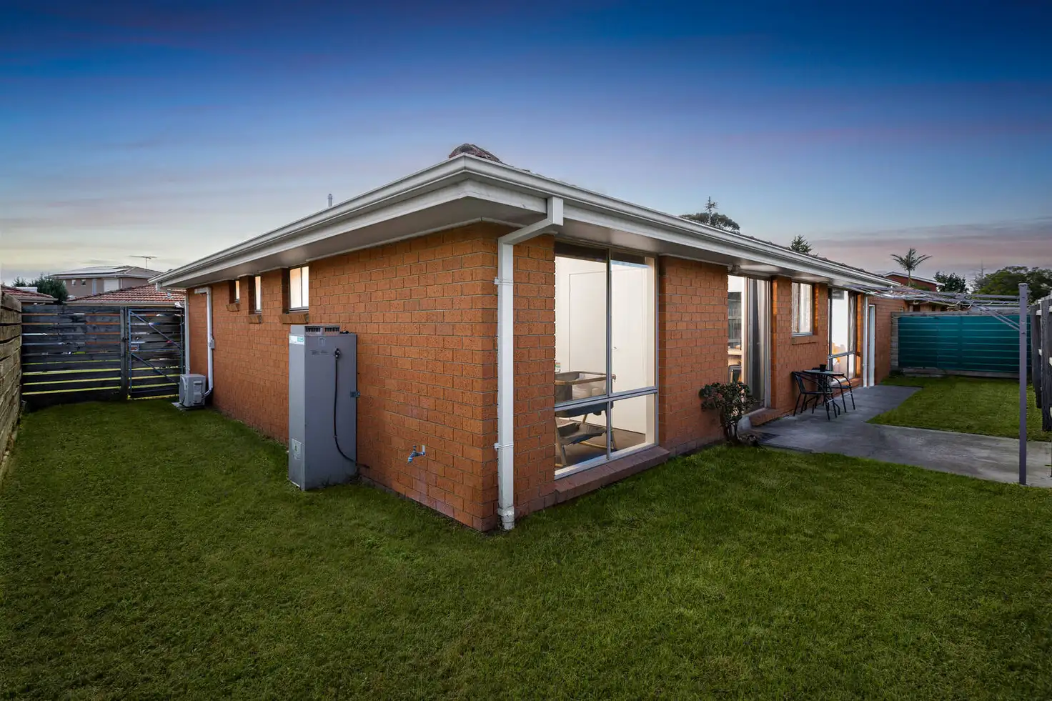 Main view of Homely unit listing, 2/2 Cunningham Place, Oakleigh South VIC 3167