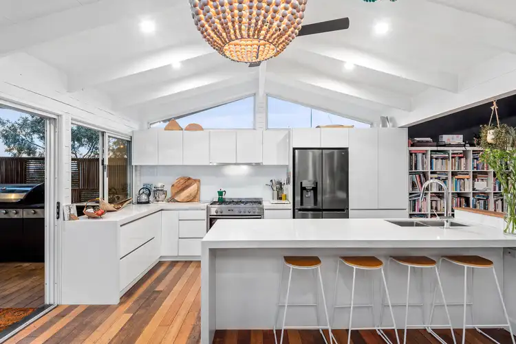 8 Thacker Street, Ocean Grove VIC 3226