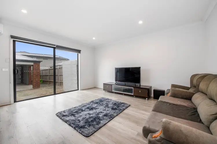 Second view of Homely house listing, 6 Oxbow Walk, Truganina VIC 3029