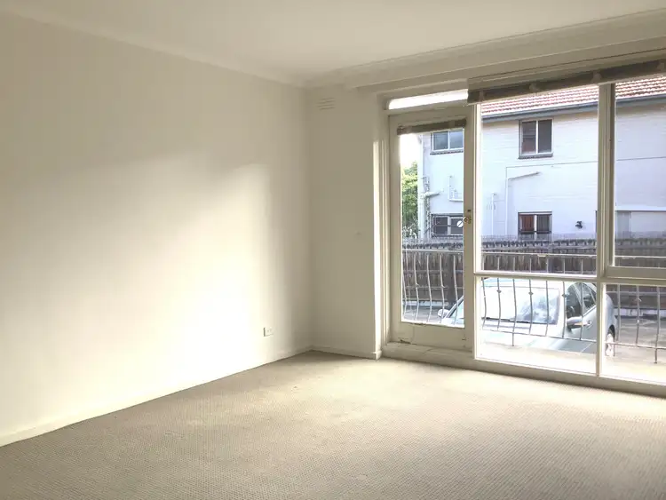 Second view of Homely apartment listing, 4/76 Dundas Street, Thornbury VIC 3071
