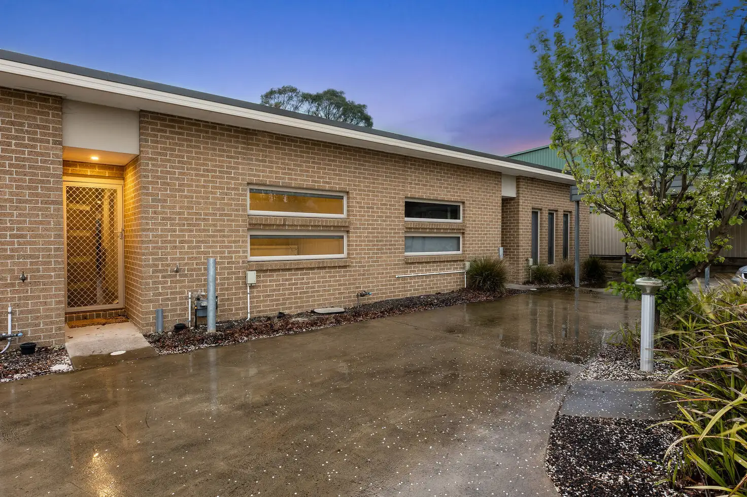 Main view of Homely townhouse listing, 11 Ron Court, Canadian VIC 3350