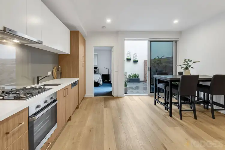 2/143 Nepean Highway, Aspendale VIC 3195
