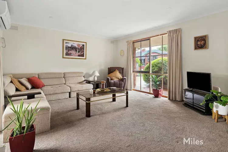 Second view of Homely house listing, 4 Casey Crescent, Viewbank VIC 3084