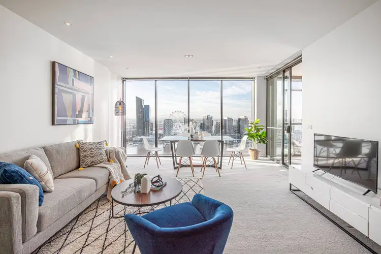 8 Waterside Place