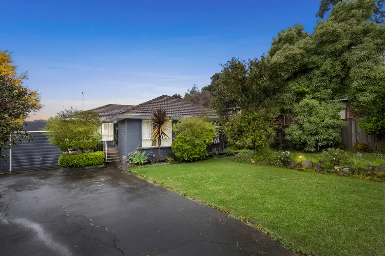 63 Wave Avenue, Mount Waverley VIC 3149