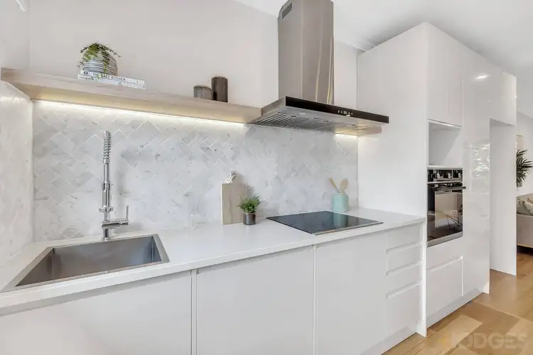 Fifth view of Homely unit listing, 2/30 Flinders Street, Mentone VIC 3194