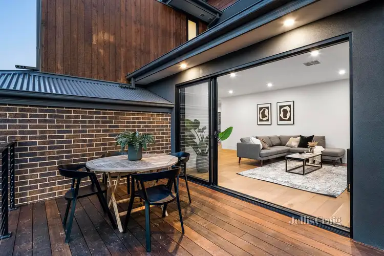 1/207 Rattray Road, Montmorency VIC 3094