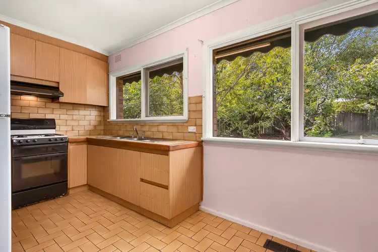 Sixth view of Homely house listing, 4 Brae Court, Chadstone VIC 3148