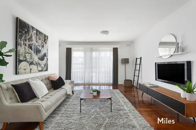 Third view of Homely unit listing, 4/11 Kenilworth Parade, Ivanhoe VIC 3079