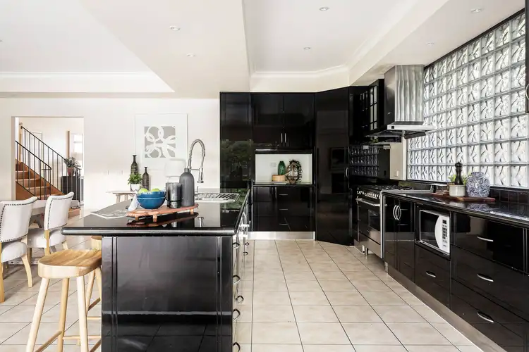 Fourth view of Homely house listing, 35 Wadham Parade, Mount Waverley VIC 3149