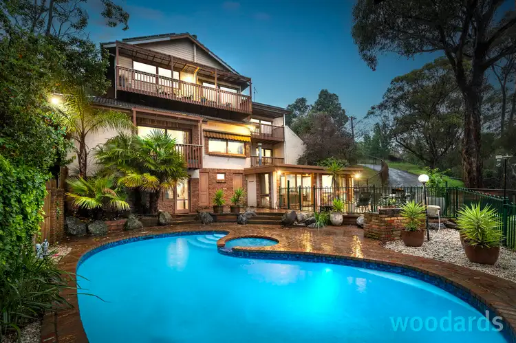 7-8 Tallawarra Rise, Donvale VIC 3111