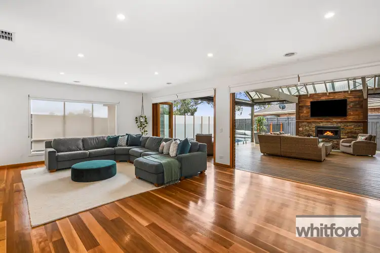 10 Mackie Close, Hamlyn Heights VIC 3215