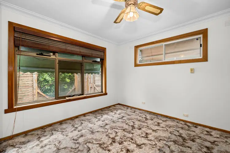 Fifth view of Homely house listing, 4 Alward Avenue, Clayton South VIC 3169