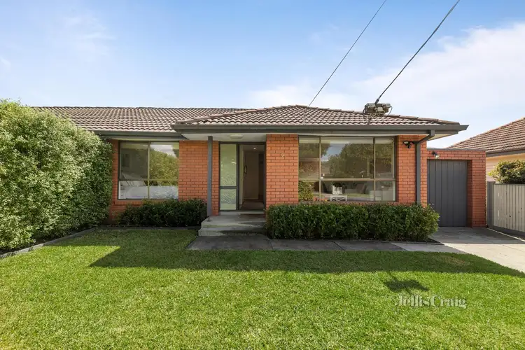 2/33-35 Darling Street, Hughesdale VIC 3166