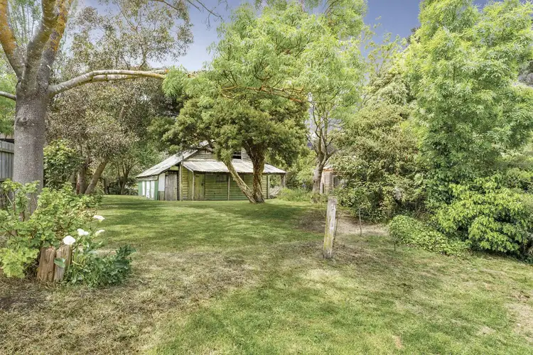 6 George Street, Nerrina VIC 3350