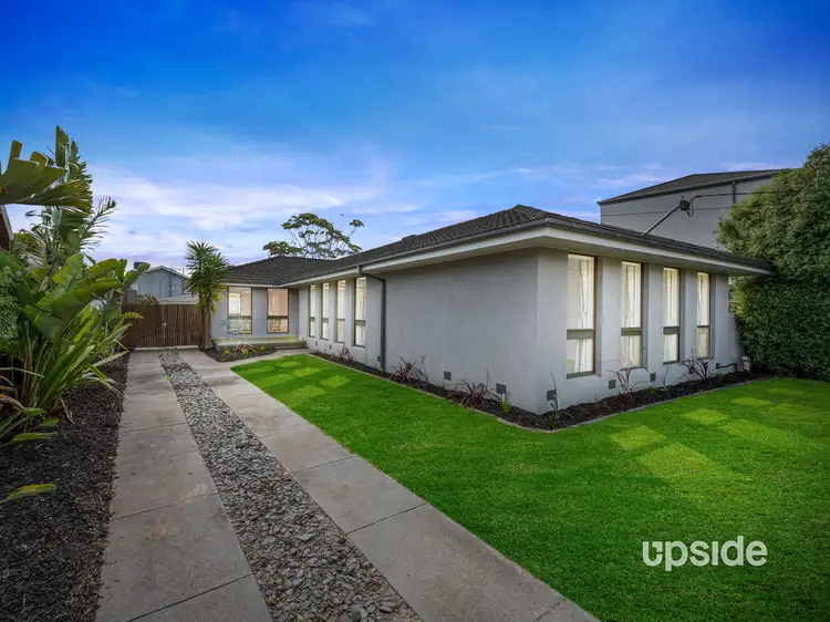 8 Fortescue Avenue, Seaford VIC 3198