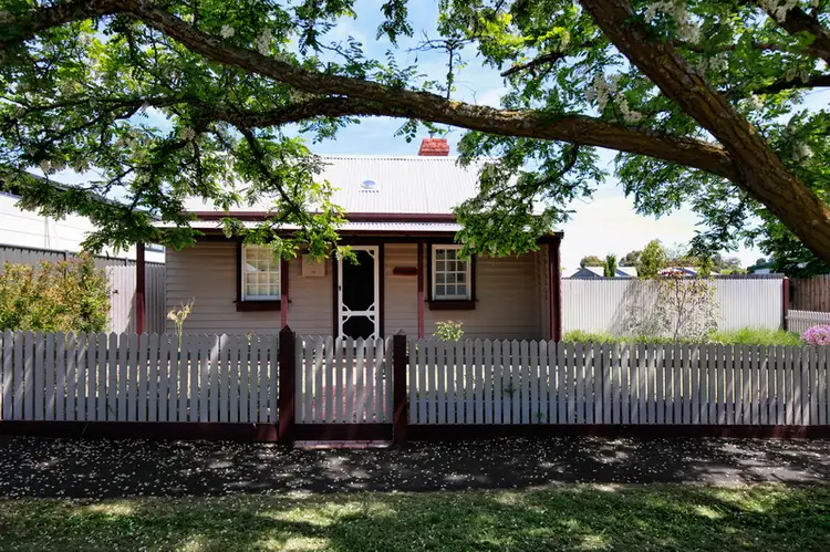 1/103 Piper Street, Kyneton VIC 3444