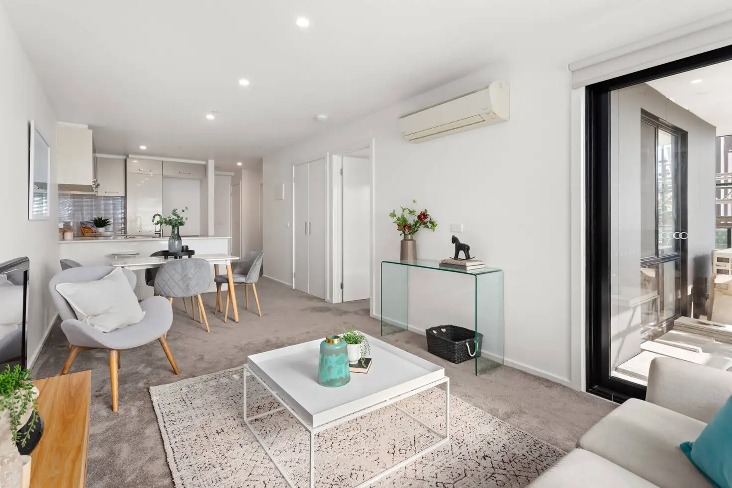 Main view of Homely apartment listing, Level 1, 8/315-319 Huntingdale Road, Chadstone VIC 3148