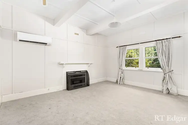 Second view of Homely house listing, 6 Clowes Street, Kyneton VIC 3444