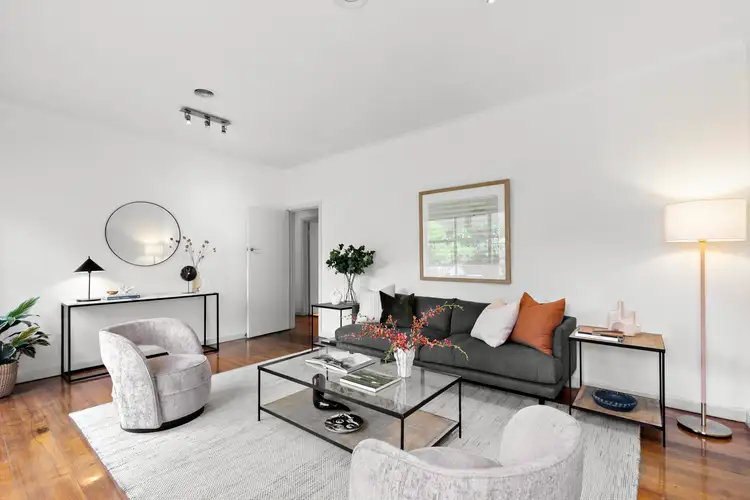 Main view of Homely villa listing, 2/22 Wentworth Avenue, Canterbury VIC 3126