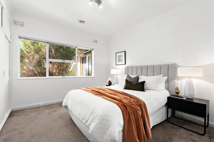 Fifth view of Homely villa listing, 2/22 Wentworth Avenue, Canterbury VIC 3126