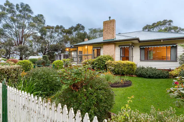 586 Yendon No 2 Road, Yendon VIC 3352