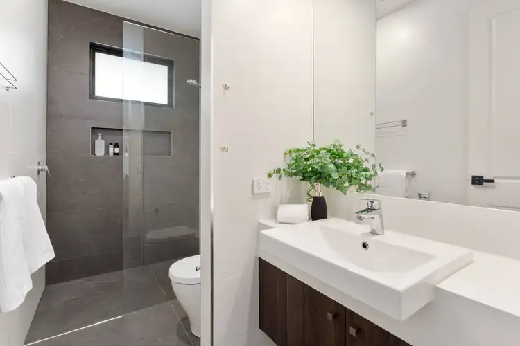 Fifth view of Homely townhouse listing, 1/23 Farleigh Avenue, Burwood VIC 3125