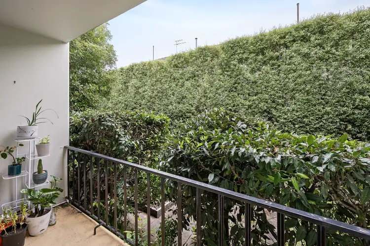 Fourth view of Homely apartment listing, 2/27 Belmont Avenue North, Glen Iris VIC 3146