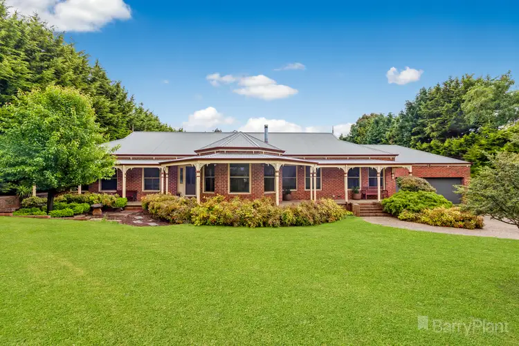 16 Stewart Drive, Wallan VIC 3756