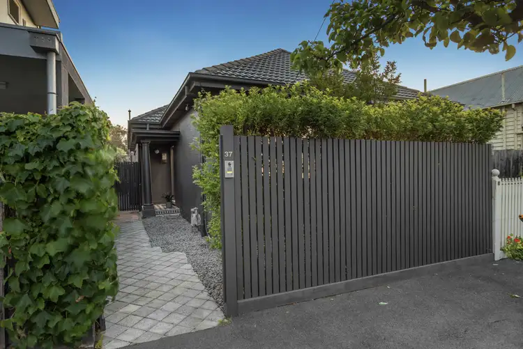 37 Blanche Street, St Kilda VIC 3182
