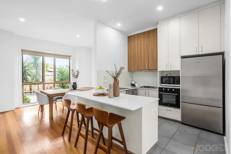 Main view of Homely townhouse listing, 2/393 Nepean Highway, Mordialloc VIC 3195