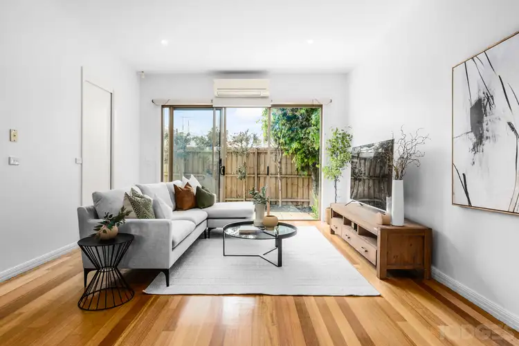 Third view of Homely townhouse listing, 2/393 Nepean Highway, Mordialloc VIC 3195