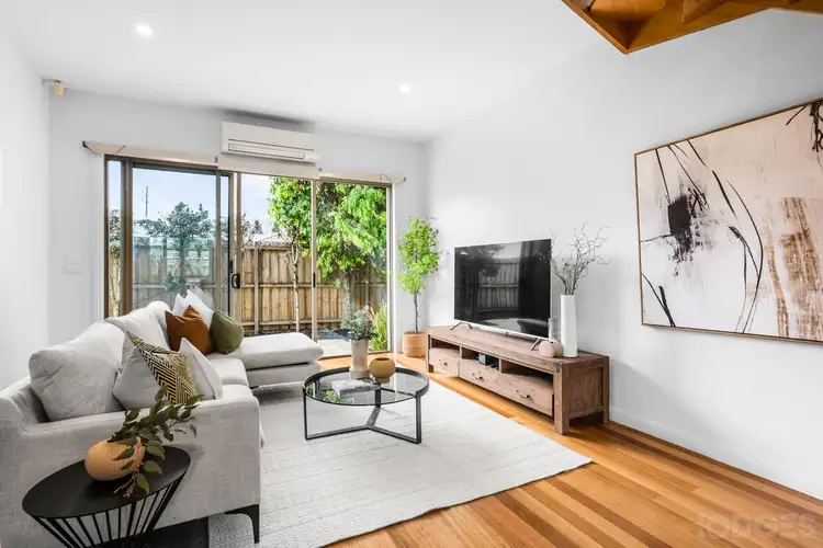 Fifth view of Homely townhouse listing, 2/393 Nepean Highway, Mordialloc VIC 3195