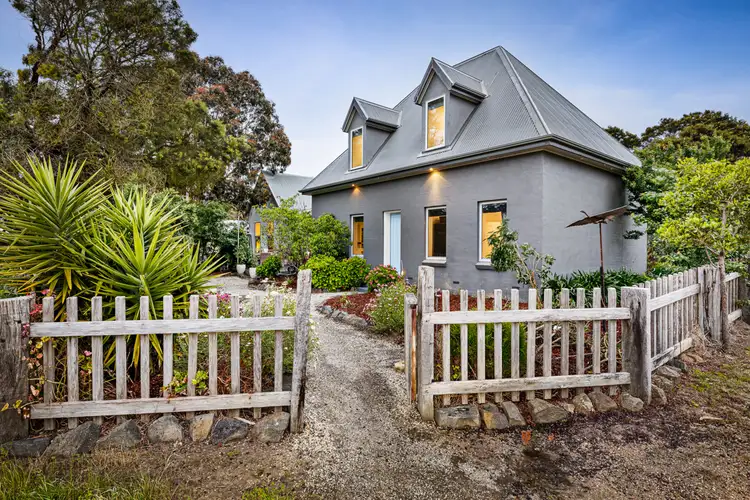 2436 Beaufort Carngham Road, Carngham VIC 3351