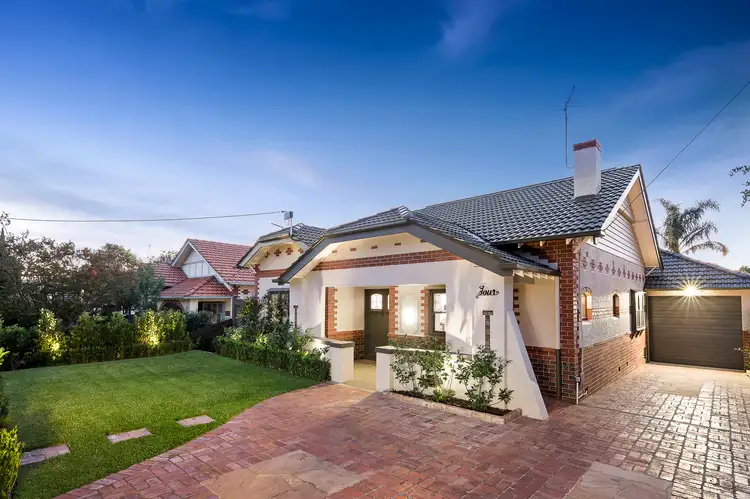 4 Park Crescent, Bentleigh VIC 3204