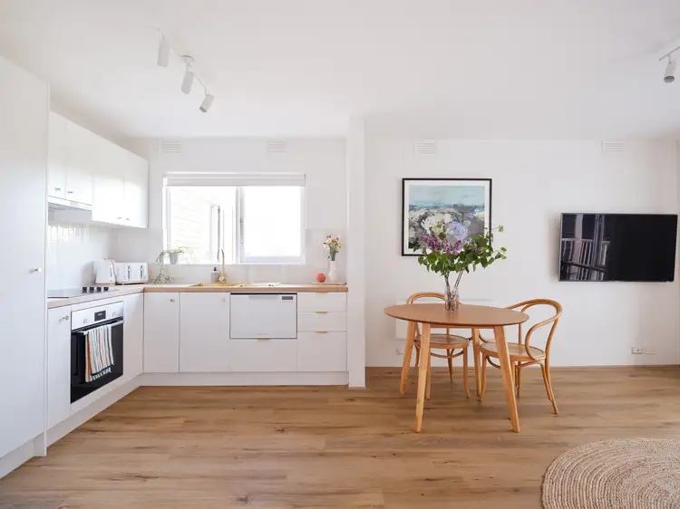 Fifth view of Homely apartment listing, 17/21 Tintern Avenue, Toorak VIC 3142