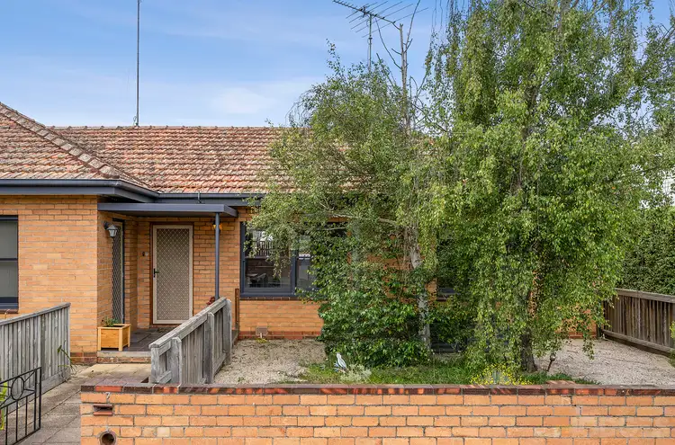 Main view of Homely unit listing, 7/428 Latrobe Terrace, Newtown VIC 3220