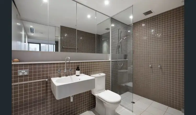 Fifth view of Homely apartment listing, 2005/1 Freshwater Place, Southbank VIC 3006